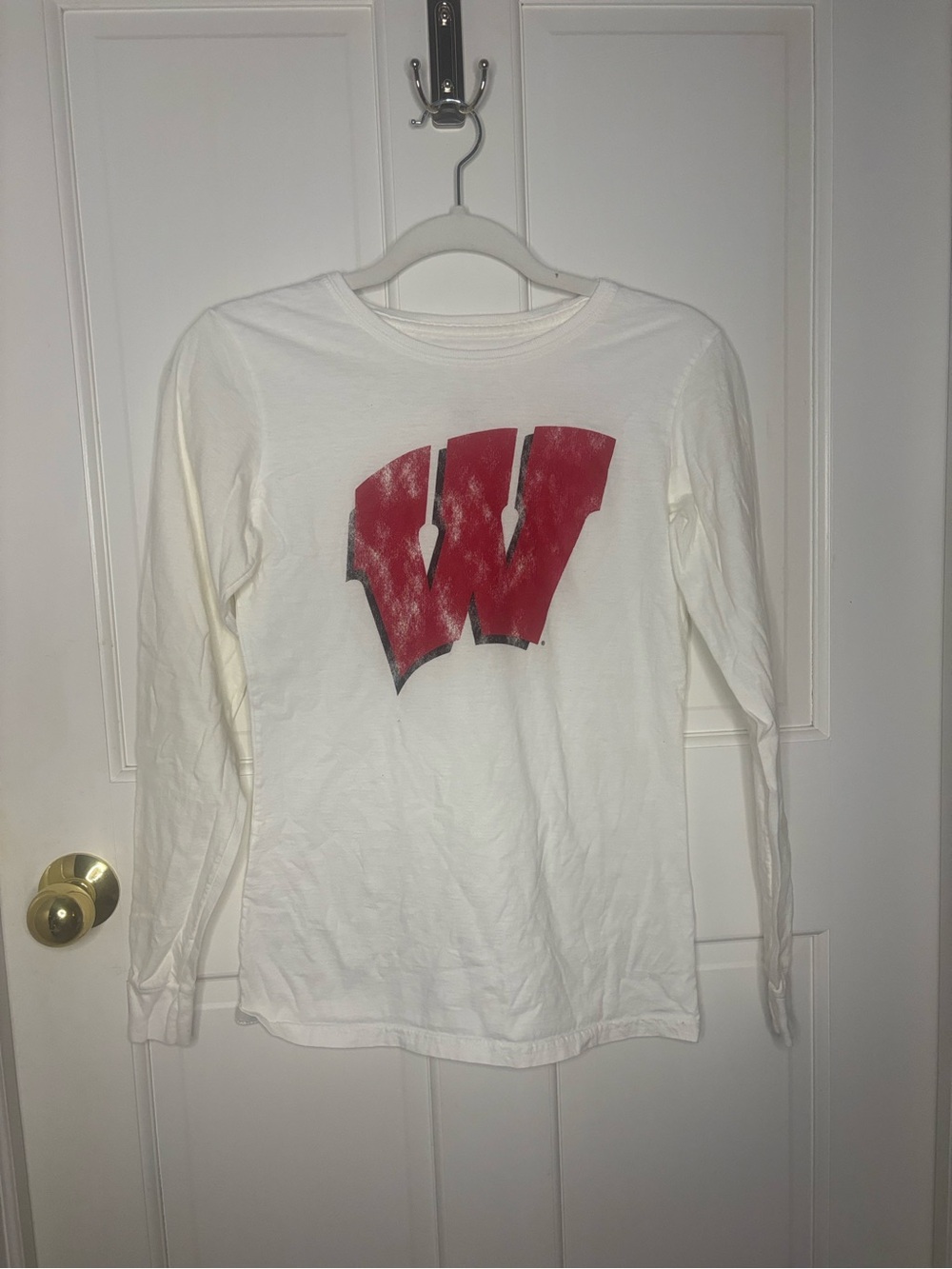 UW Madison White Long-Sleeve Women's Graphic Tee with Red 'W' size S